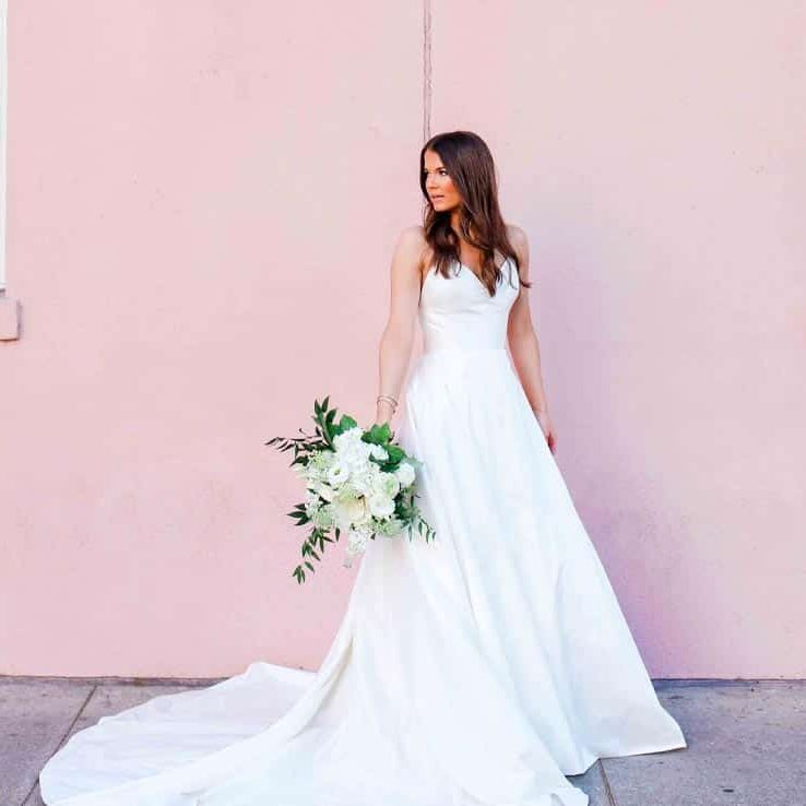 Bride posing for a shot in downtown Charleston