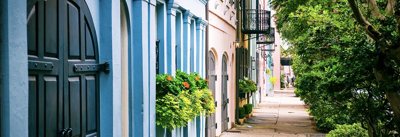 Downtown Charleston, Rainbow Row